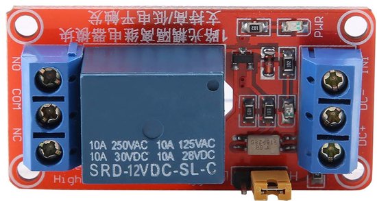 1 Kanaals relaismodule - relaisbord met optocoupler - laag niveau trigger - uitbreidingsbord voor 5V/12V/24V - 12V relais van Merkloos	