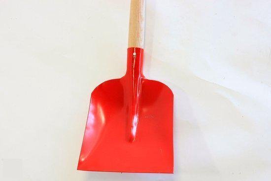 Betonschop nr 0 met steel van Matador.