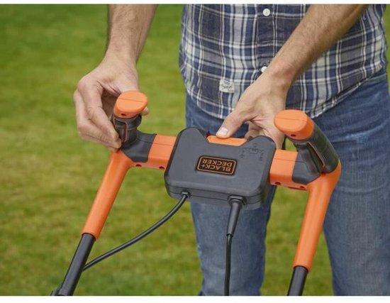BLACK & DECKER Grasmaaier 42cm 1800W - Fiets met handvat BEMW481BH van Black + Decker