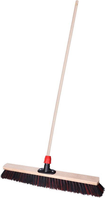 Brumag Straatbezem Elaston voor buiten tegels - Harde bezemkop 60 cm breed - Houten steel 120 cm van Brumag