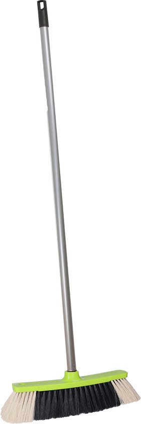 Brumag zachte bezem voor binnen - bezemkop groen - breedte 35 cm - steel 130 cm - voor alle vloeren - zachte haren - kunststof van Brumag