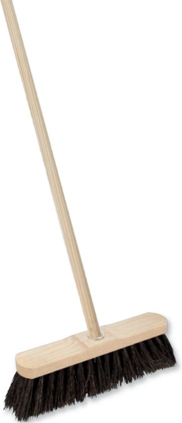 Buemag Straatbezem Aranga voor buiten - Kop 29 cm - zwart - Houten steel 140 cm - schroefdraad van Buemag