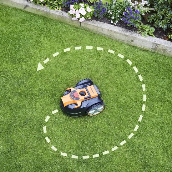 Compacte Zelfrijdende Robotmaaier voor Tuin – Industrohome
