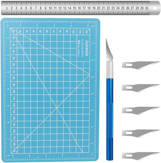 DEANKEJI Craft Mat, A5 Cutting Mat (22 x 15 cm), Craft Mat, Cut Resistant with Steel Ruler and Stitch for Sewing Mats, Mouse Pads, Cutting Mats (One Side) van Merkloos	