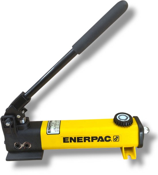 Enerpac P142 - Tweestaps Hydraulische Handpomp - 700 Bar - Lichte Constructie