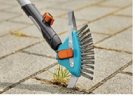 Gardena 3 in 1 voegenborstel met steel 130 cm van GARDENA