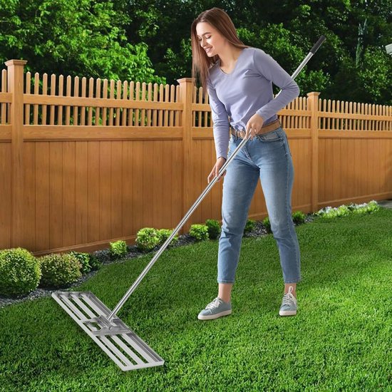 Gazonhark – Metalen Gazonhark – Bodemhark – Grashark – Verstelbare Hark – Verstelbaar Handvat 50-180 cm – Roestvrij Staal – 180° Draaibaar Blad van Merkloos	