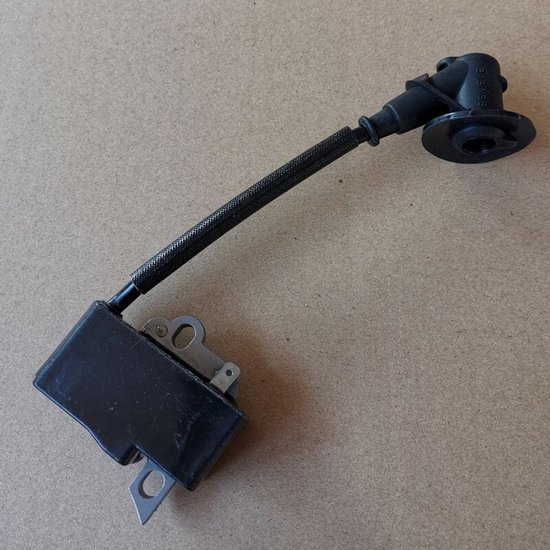 Geschikt voor Ontsteking 1143 400 1307 MS231 MS251 MS 251 Ontstekingsspoel Hoogspanningsmontage Ontsteking van Merkloos	