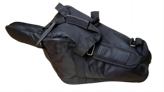 Kettingzaag draagtas. Voor alle modellen met geleider tot 20 inch. Met drielaags absorberend schuim. Zwarte kleur. van Carpoint