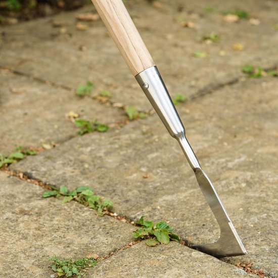 Langstel voegenkrabber van roestvrij staal voor het verwijderen van mos en onkruid - onkruidkrabber met essen steel van 160 cm lengte. weed cutter van Kinzo Garden
