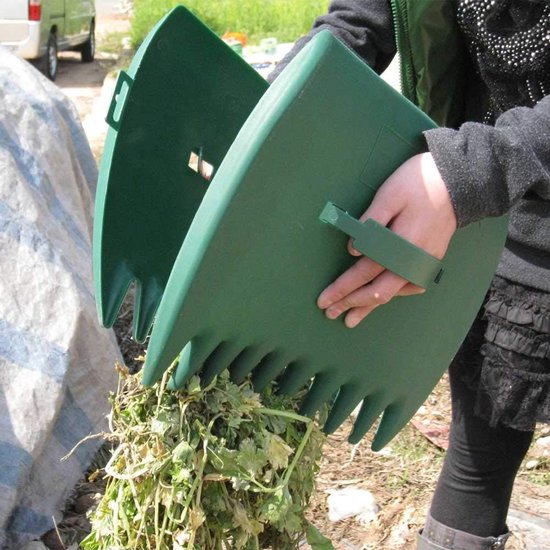 Leaf Collector - een handige, handzame bladhark/-schep in de vorm van een hazelnoot; hiermee ruimt u snel gevallen bladeren van het gazon en voert u eenvoudig tuinonderhoud uit. Geschikt voor het verzamelen van bladeren en ander tuinafval.
