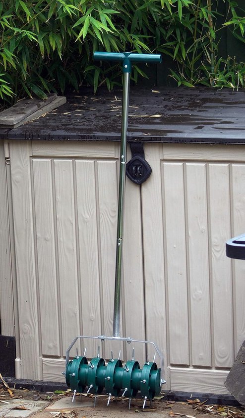 Rolgazonbeluchter 30 cm voor gezond en diep groen gras van Merkloos	