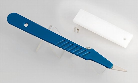 Romberg  Stekmes scalpel steriel staal 14cm. van Romberg