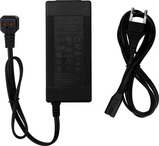 Rootz Binnenadapter - Stroomomvormer - Spanningstransformator - Elektrische regelaar - AC-voeding - Elektrische omvormer - Koelboxstekker - Zwart - 8,0x5,7x1,5inches van Rootz