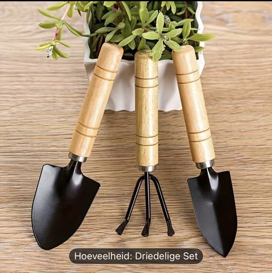 Set van 3 hoogwaardige tuingereedschappen- schep, hark en spade van Merkloos	