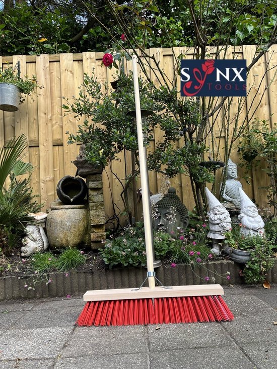 Synx Tools Buiten Bezem - Nylon - 60cm - Bezems - Straatbezem Kunststof haren -Bezemsteel - Schrobborstels - Buitenbezem - schoonmaakartikelen - Steel 160 cm van Synx Tools
