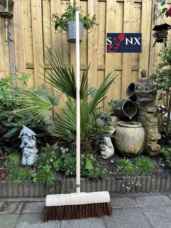 Synx Tools Gemeente bezem 45 cm - Straatbezem / Stadsbezem - Steel 160 cm - Harde natuurvezels - Bezemsteel - Bezems - Schrobborstels - Veger - Buitenbezem -Tuinbezem van Synx Tools