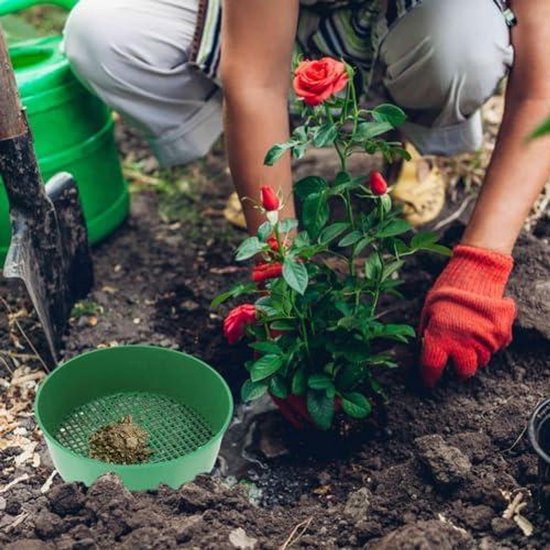 Tuinbodemzeef van kunststof gaas voor tuinieren - 21 cm diameter - 60 g gewicht - inclusief tuingereedschap - diverse kleuren - robuust en praktisch van Sorara