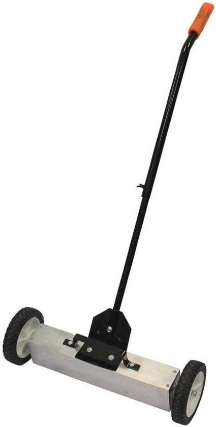 Veegmachine met magnetische functie voor eenvoudiger reinigen van spijkers en schroeven - 56 cm breed