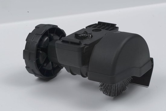 Voegenborstel voor het verwijderen van mos, onkruid en vuil op bestrating van GARDENA