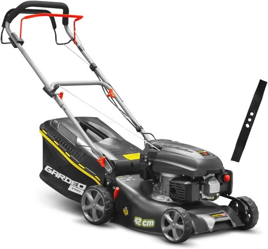 Zelfrijdende grasmaaier met 42 cm maaibreedte en mulchfunctie